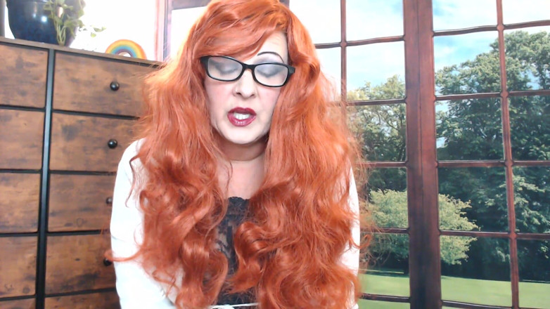 Abby Anna: Transformacja pasierbicy Nerdy Red Headed