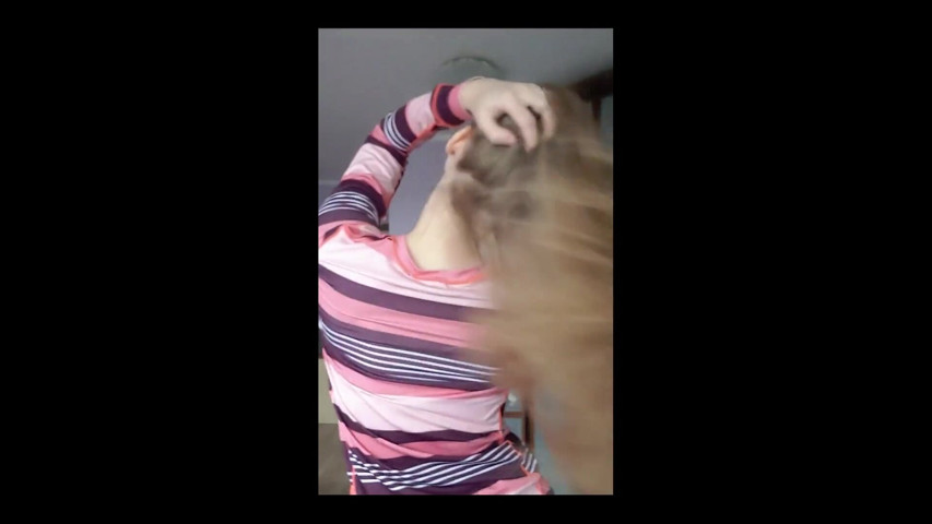 As usual, I undo my braids in the morning! I hope that my dancing will cheer you up on this beautiful Saturday day (Mira Shark)