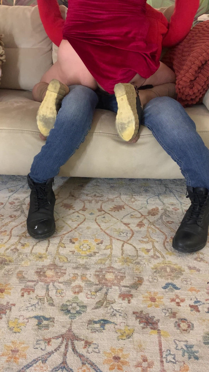 cd_aysemmm: 내 배다른 아들의 첫 성적 경험