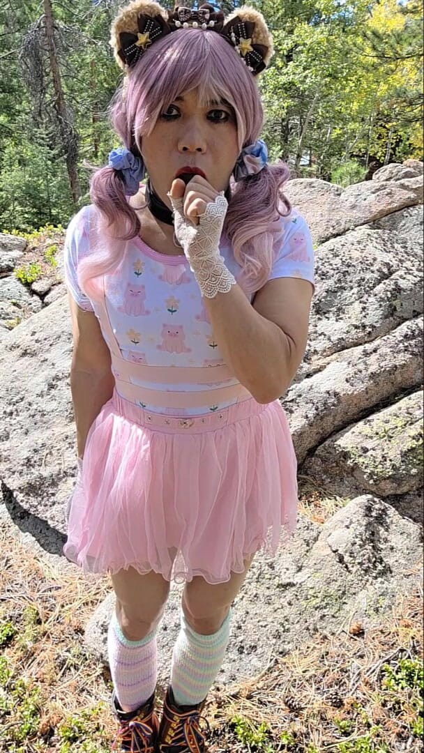 JessicaLynn15: Mały Tranny Showoff