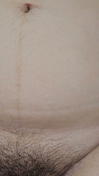 J’ai demandé à ma demi-sœur de me laisser toucher sa culotte