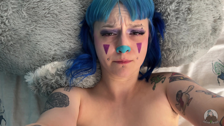 Alice Bean: Güzel acılı sikiş