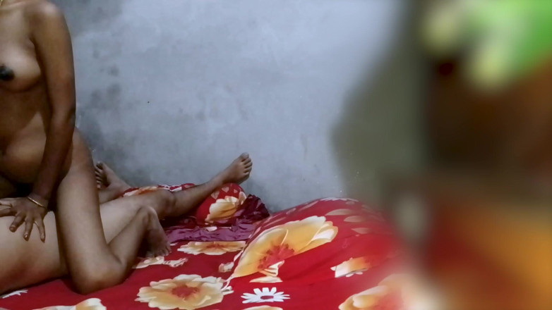 Sumaiya tasnim: Desi söt tjej sumaiya tasnim sex video.