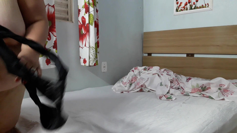 Kasal30br: Celý amatérský pár v domácím sextape