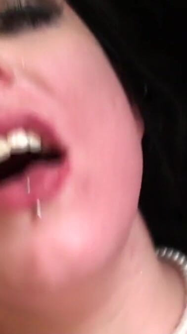 Introducing Harley Sin (Pascals Subsluts)
