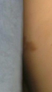 Tetona morena milf cabalga duro después de dedeándose profundo
