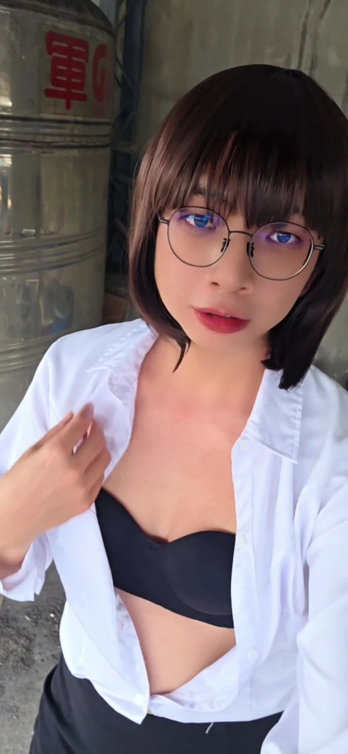 Taiwancdgirl: 伪娘婷萱日常发骚