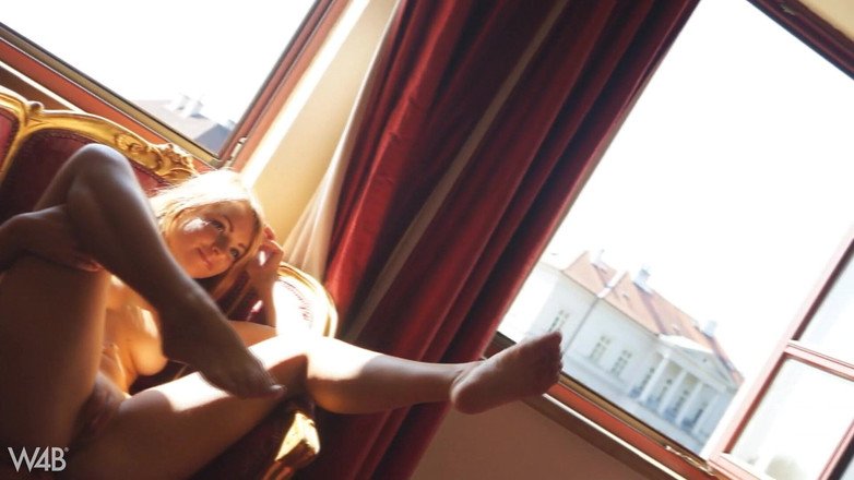 Watch4beauty: Little Big Girl