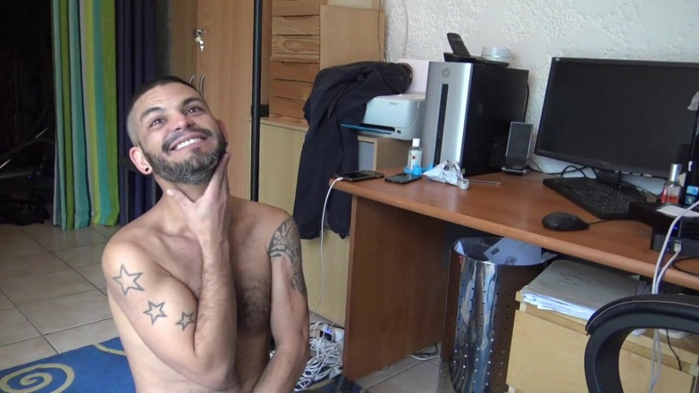 Gaybareback: 흑인 대물 자지에게 따먹히는 밀프
