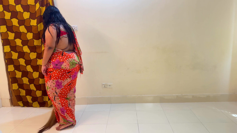 Aria Mia: Hardcore šukání Desi Služky! - Drsné (část 2)