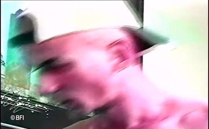 Combat zone transsexual barebacking: Sie-mÃ1/4nnliche transgression