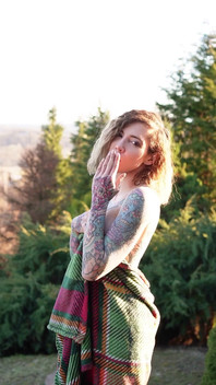 The Forest Sees Me Naked, Only Towel Keeps the Secret