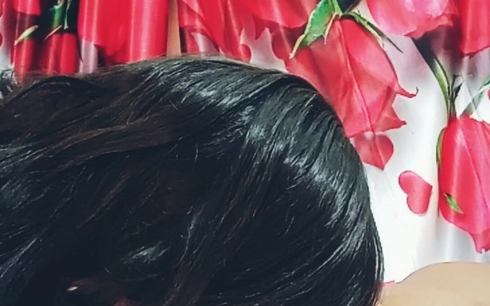 Bolly Karma: Istri amatir dipuasin sama besar pria kulit hitam
