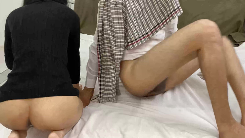 Desifilmy45: Наслаждаясь массажем всего тела и сексом с женой