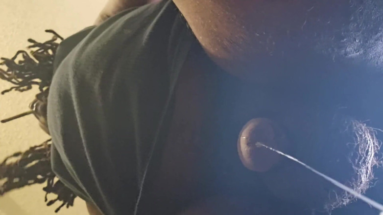 Truestarr: Călăresc vibratoare uriașe până când ejaculez