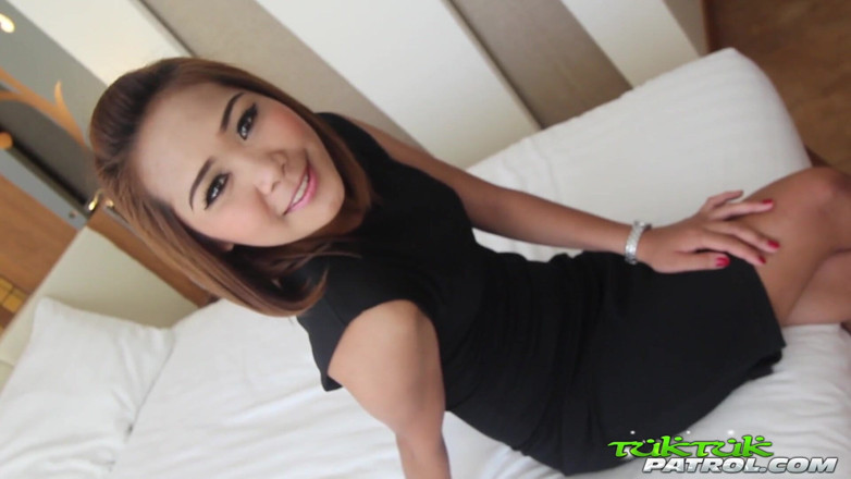 Trike Patrol - Tuk Tuk Patrol: Petite thai pussy pounded