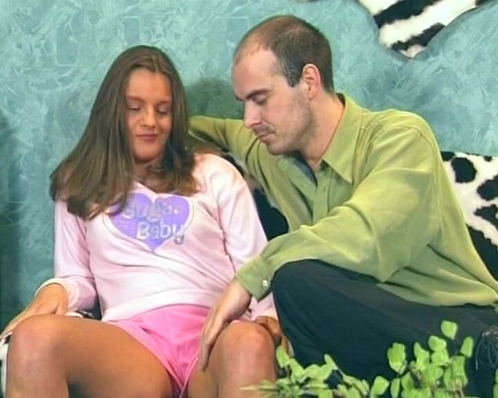 Deutscher hardcore: Pelacur Jerman Yang Cantik Telan Sperma Setelah Ngentot Hot