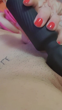 Vvd Vkini unboxing en eerste tepelorgasme - onbeperkt orgasme