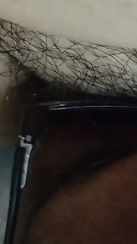 プッシーを食べる
