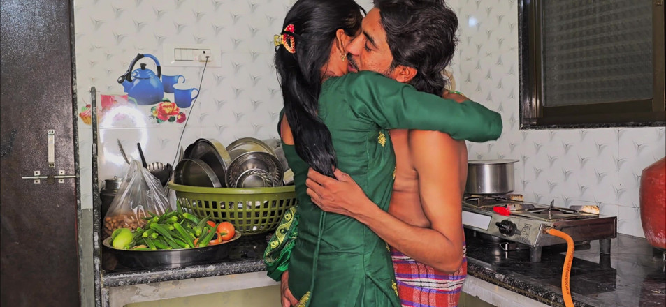 Kavend91: Mujhe paise lekar Chudna Pada 印地语音频性爱