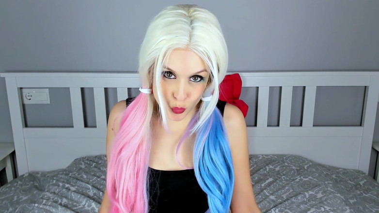 Candystart Videos: Harley Quinn. Pocałunki