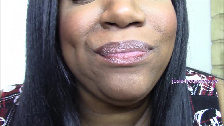 Josie4yourpleasure: Joc cu gura buzelor goale HD