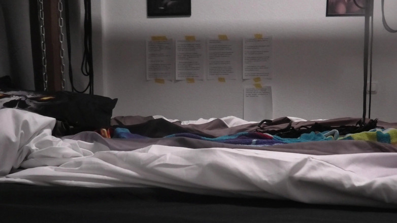 FuckSlave: रूसी बीडीएसएम दास हो जाता है गधा गड़बड़ पीछे से