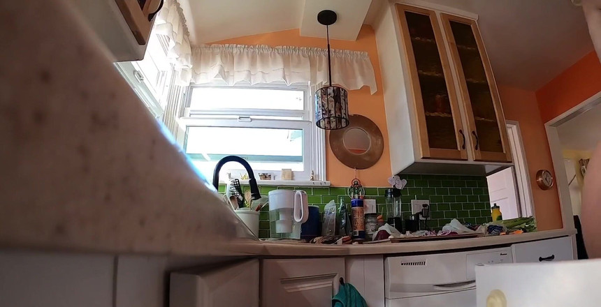 VibeWithMommy: Všechno dobré začínat v kuchyni. Sledujte, jak padáme a zašpiníme...