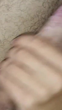 Il latteo ragazzo hentai in un caldo sperma dal cazzo di papà! Scopata bollente senza preservativo.