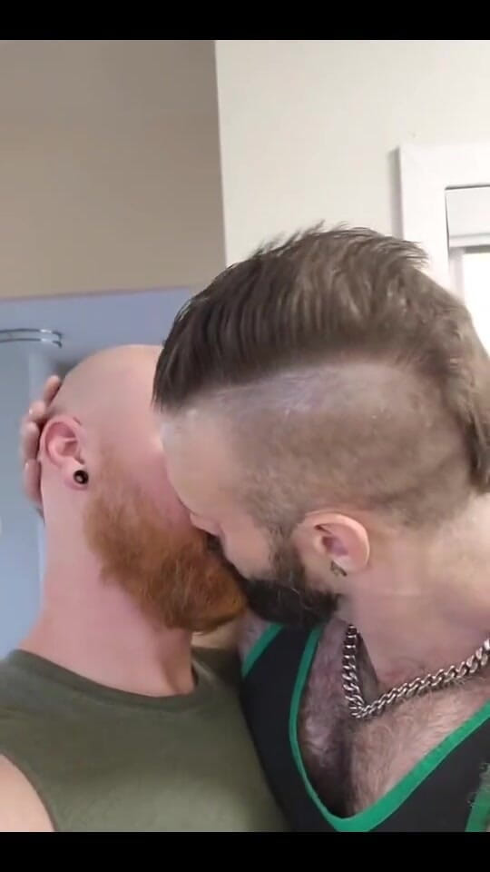 BeefyCanuck: Pregame Make Out dengan