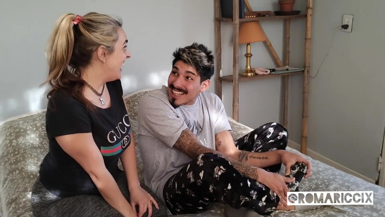 tunoviaputita: Sexy milf šukání syna její kamarádky. Roma Ricci Ft Nenamala