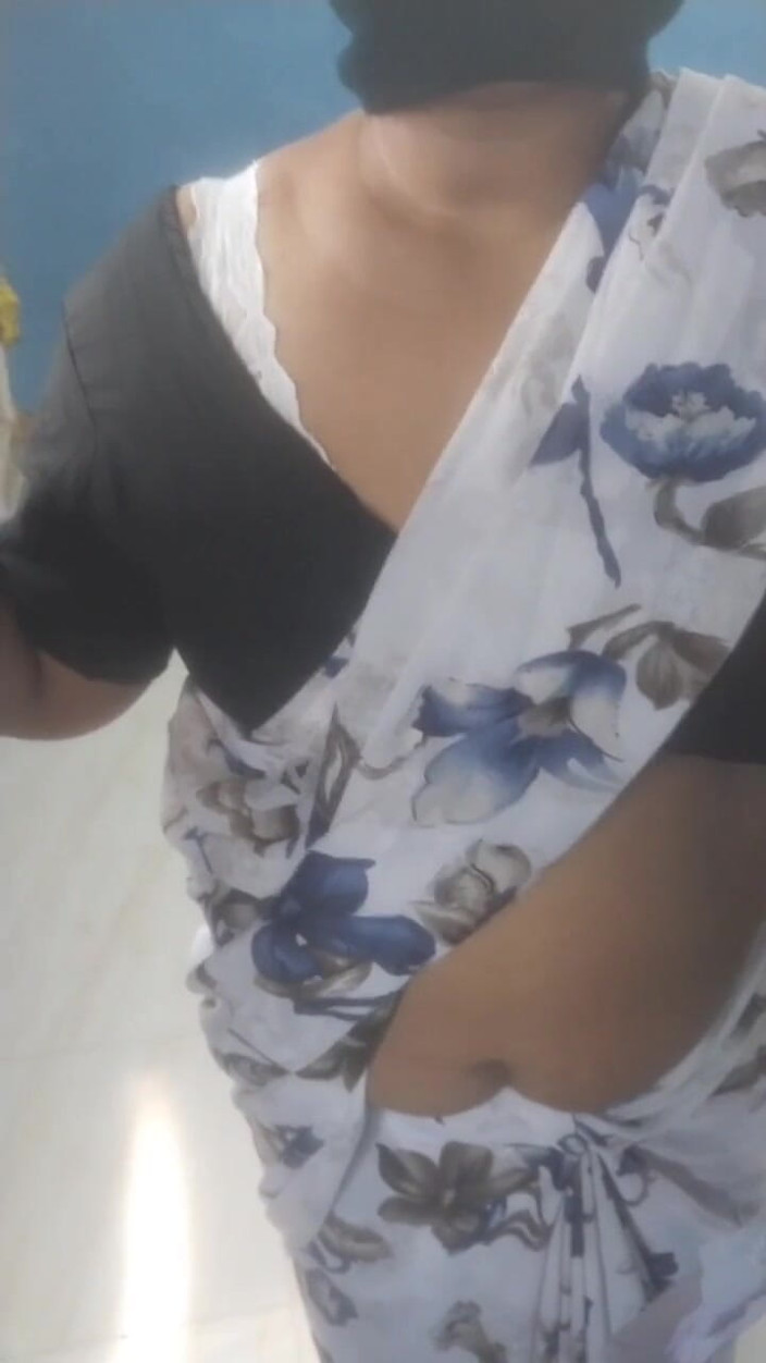 Tamil lesbian: Teacher Sex with Boy for Mark