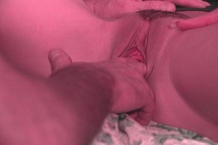 THAGSON RETRO: Schlampiges muschilecken führt zu überquellenem creampie-finish