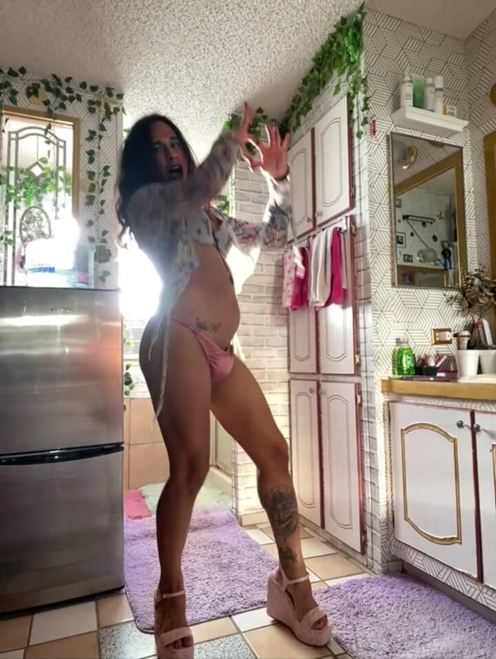 TSJade95: Remember to Be Happy