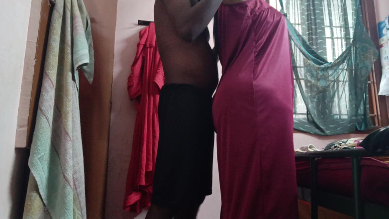 Reshmahotever: Nauczyciel jogi gorący seks