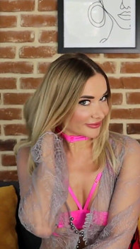 Calda milf tettona ottiene duro anale scopata e ingoia sperma