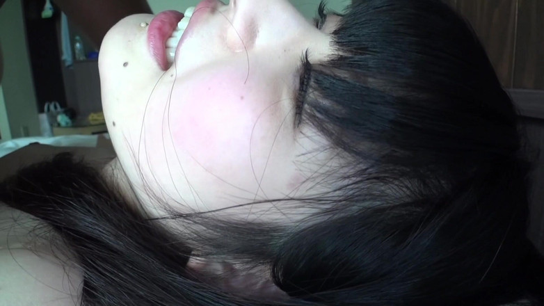 Raptor Inc: Rasanya menakjubkan untuk memegang. Tetek cantiknya melantun dengan liar semasa...