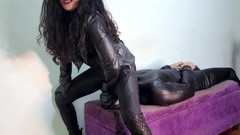 DominaFireOfficial: Facesitting and Throttle in Leather
