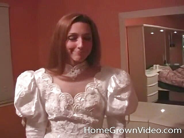 Homegrown Oral: Summer Tyme tar Michael Kahns kuk på sin bröllopsdag