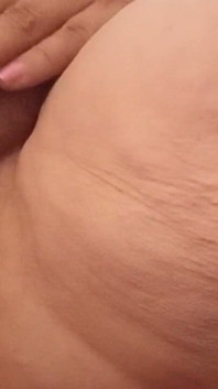 53, gordinha, barriga e tudo mais - e mesmo assim fico molhada só de pensar nisso