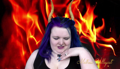 Mxtress Valleycat: Sell your soul to me