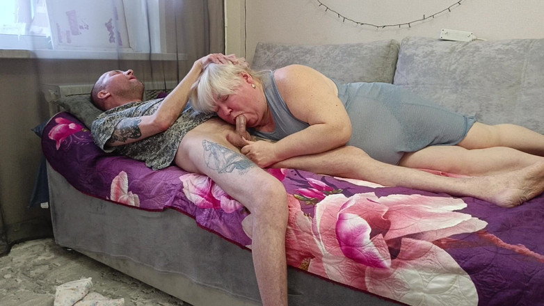 Zona901: Vecina înghite spermă