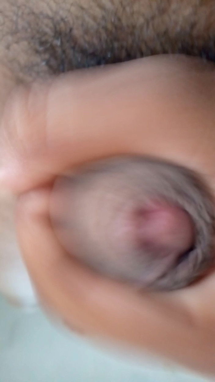 SlightDate9: Potěším svého ptáka, dokud se nevystříkám