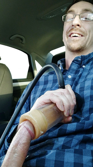 Big Daddy Dommmm: Sexuální stroj, který nechává sperma vyletět jako mixér, část 3