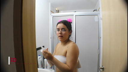 MelanieCaceres: Flirtuji se svým nevlastním bratrem a nečekaně se stane španělské porno