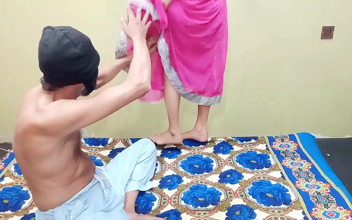 HotQueenPk: Setelah sekian lama desi bhabhi India disetubuhi seks doggystyle keras