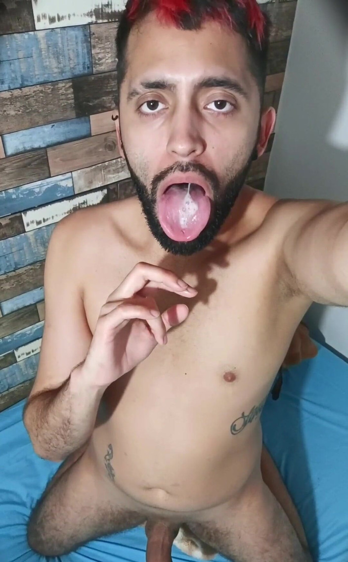 Camilo Brown: Jag spelade in (och svalde) årets första spermasprut för dig.