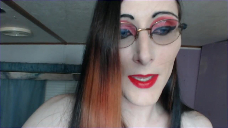 Ivyrose499: La Matrigna Trans Si Intrufola E Ti Scopa
