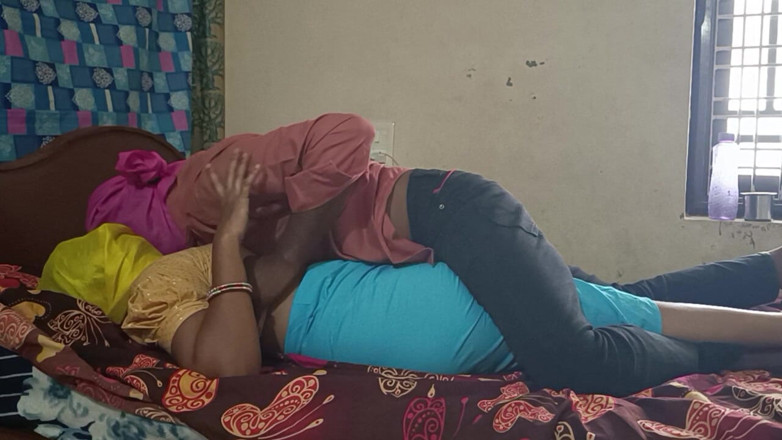 Desigirlsiri: Secret Affair with Aunty Whole Day Hard Fucking Telugu Voice