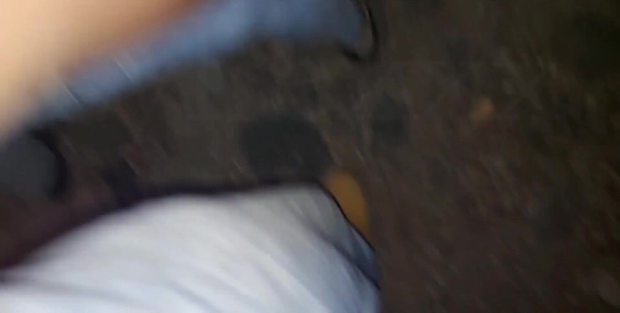 Lylsexxx: Šukám děvku na vesnické studně